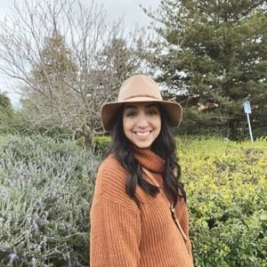 Meet your Posher, Marilena